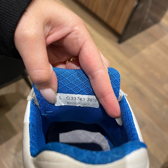 CHANEL women’s sneakers - Picture 9 of 10